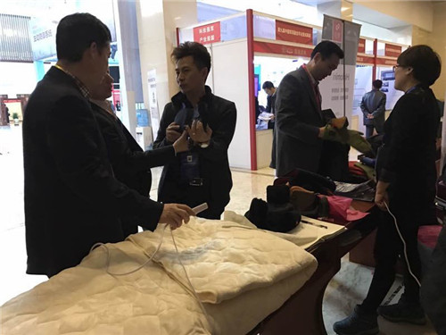 �ƓP(y��ng)�����Ї�܊���ں���� �s�@��܊���ں�ͻ��ؕ�I(xi��n)��λ��