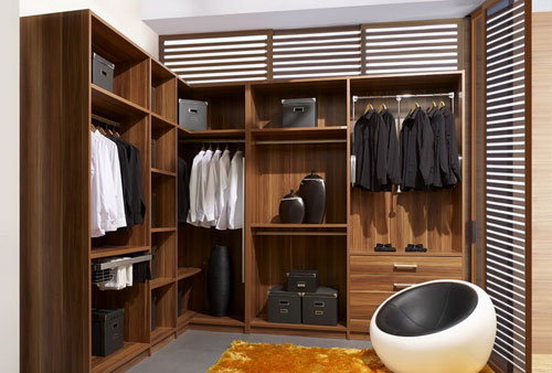 ��Ʒ�¹��c�����¹� δ���l(f��)չ���g��ʮ�֏V�