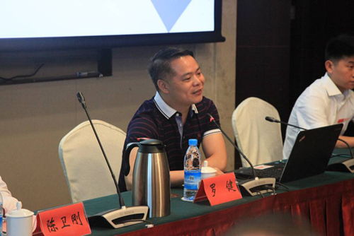 2017�ϲ����ˏN�l(w��i)��(j��ng)�N�̕��h��@�ɹ�