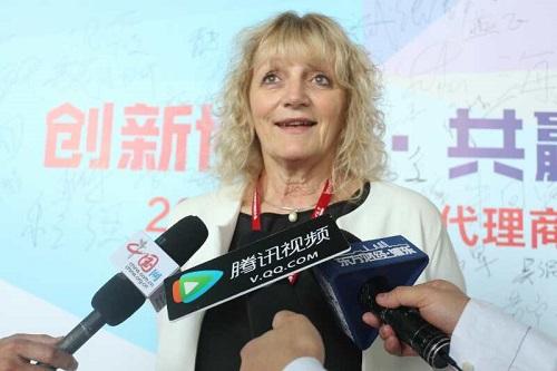 ˇ�g(sh��)Ϳ�����Ї��Ј��M(j��n)�뱬�l(f��)�� ���_13������ǻ���ԭ