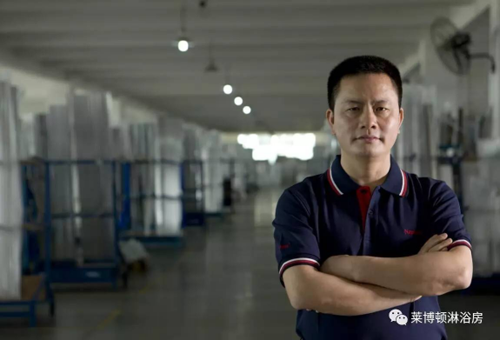 �Ϻ��N�l(w��i)չ ���G�����R���D