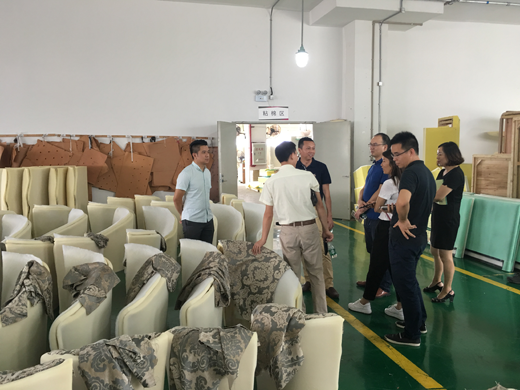 ���������W�ɹ����I(l��ng)��(d��o)��־�_(d��)�ҾӅ��^