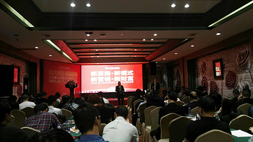 ��ɯ�l(w��i)ԡ�����վ�ڸ��ߵĵط���δ��