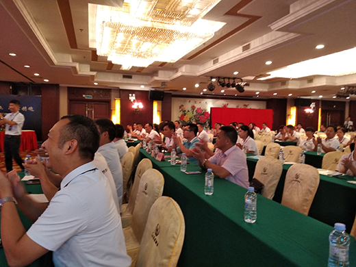 ���鄓(chu��ng)չ��(j��ng)�N�F(tu��n)�(du��)�˲ŝ�(j��)��(j��) ��ͬ��������?zh��n)��I(y��)