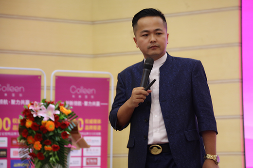 �l(f��)�F(xi��n)�� ׷���� ���Շ��H��Ʒ�l(f��)�����A�M��Ļ