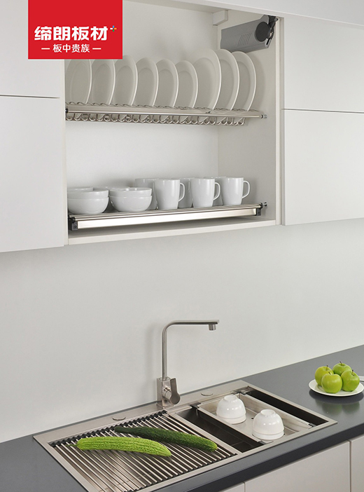 ���ʰ�ģ��������ı��B(y��ng)���� �����e�^