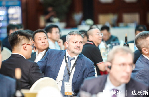 ��ţ�R���ţ��۽���ƷƷ�|(zh��)�����I(l��ng)�Ї�(gu��)��I(y��)�~���������_(t��i)