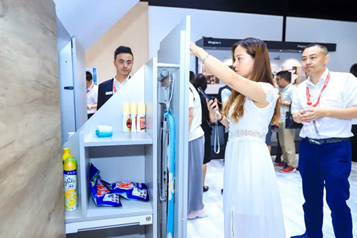 ��21�ý�����(hu��)�]Ļ�����ƼҾ���I(y��)��¹���b�Ј�(ch��ng)