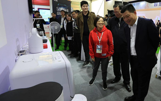 ��؈���`�˄�(d��ng)ǧ�|��(j��)����Ј�(ch��ng)����ϪС������ȳ���