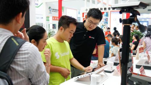 �ڰˌÏV�������b��չ���_ �����ǻۺڰ����P(gu��n)ע