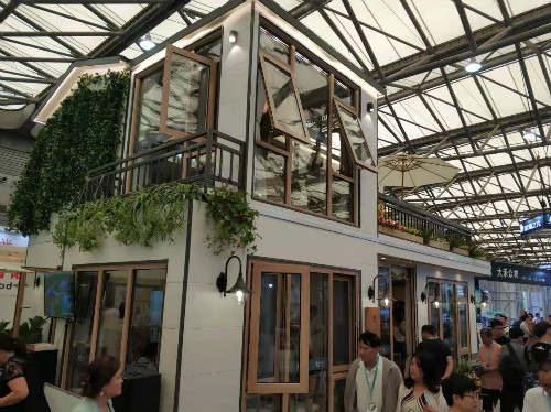 �ιȄ��淲�����ٰl(f��)չ���������M(j��n)�Gɫ�h(hu��n)������