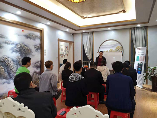 �^��ǰ�� �Q��(zh��n)���P(gu��n) ��������ˇ�g(sh��)�ڲ��¶ȿ��Y(ji��)���