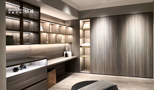 �^��ȫ�ݶ��ơ����c�����ϵġ��`���H��