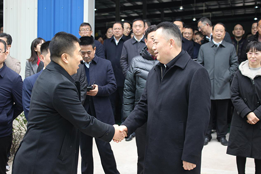 �ϳ���ί�I(l��ng)��(d��o)�����c�Ŀ�^Ħ�F�W�R�ϳ��¹ܘI(y��)ҕ��