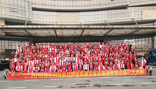 ��һ��һ�������ǰ�С�ף�R���}ͨƷ�Ƴ���2����