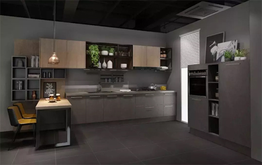 2020�����е��p�ݏN��