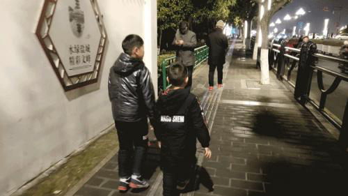 ��y�����ֳַ�(w��n)������Ӳ���������w���ۯB�ֳַ�(w��n)�����y(c��)�u(p��ng)