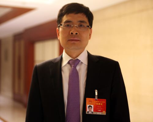 �����������ƽܣ����I(y��)��(li��n)�W(w��ng)����һ݆�a(ch��n)�I(y��)��(j��ng)��(zh��ng)�ЛQ��֮�C(j��)