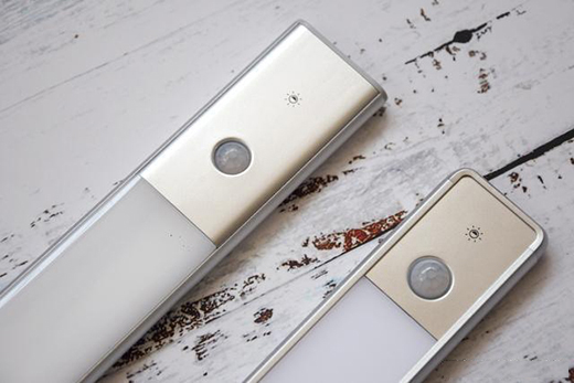 �Ҿ�����؂����֮�����׹�LED���ܸБ������Ҹ��НM�M