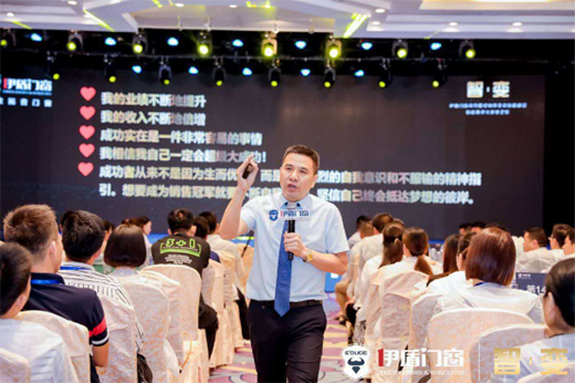 ����ף�R�����T���ھŌý�(j��ng)�N�̑�(zh��n)�Է���A�M��Ļ