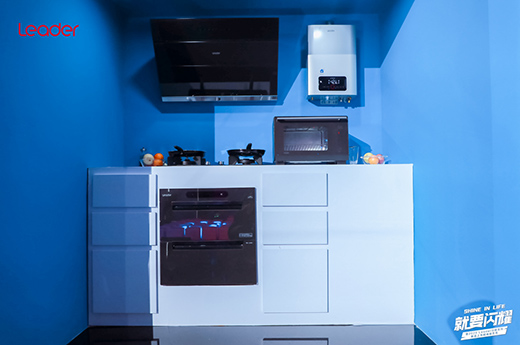 ����С߀�y�ƿ�?Leaderȼ?x��)����ͻ�˲ȼ���ܽo����ζ���������!