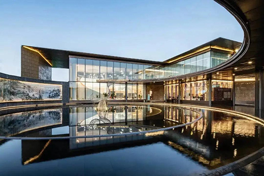 �Ό����c�����خa������� �y�ֹ����\�l(f��)չ