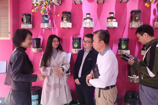 ��(r��n)��������ˮ�����_һ�� ��Ʒ�l(f��)�����c(di��n)����