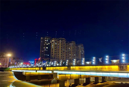 為萬盞路燈“體檢”，照亮城市夜空