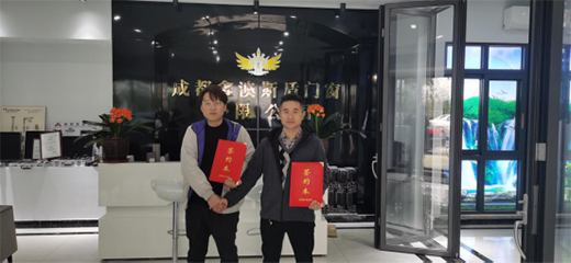 ��������x�ܸ߶˶����T�� �c�ΰ�˹���T���_(d��)�ɑ�(zh��n)�Ժ���