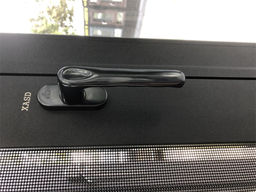 ��������x�ܸ߶˶����T�� �c�ΰ�˹���T���_(d��)�ɑ�(zh��n)�Ժ���