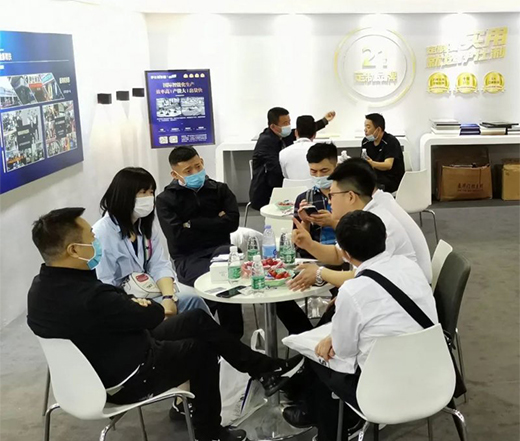 �۽��V�ݶ��ƼҾ�չ���������Ҿ������o��(sh��)!