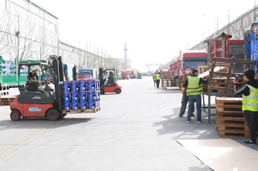 ����Ʒ�����sҫ������V���������M(j��n)���(y��ng)ˮ��