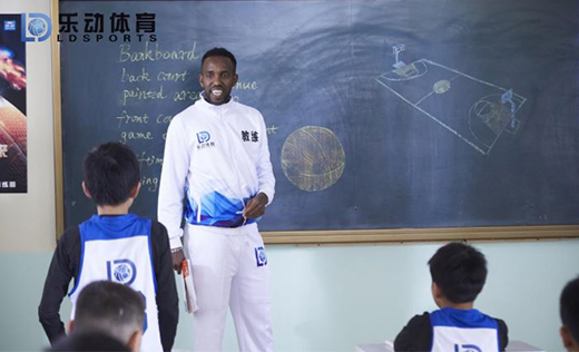 �����w�����I(l��ng)�ИI(y��)�l(f��)չ�����҇�������Ľ������L����