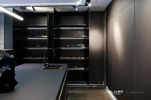 ̫����?�Ҙ�(l��)�ҾӾ�Ҫ�ڼҾ��ϲ��MLOGO!