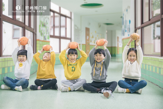 ��һ��ͯ��(ji��)���҂�һ�𡪡������ǽo������õĶY��