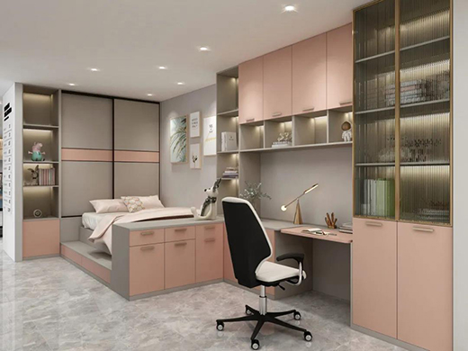 �Ì������b�����(m��ng)�������o���к���һ��(g��)������ͯ��