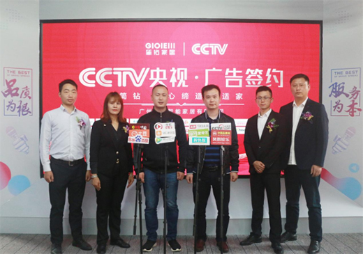 ����ף�R���@�Ҿ�Ͷ����ҕ�ɹ�!