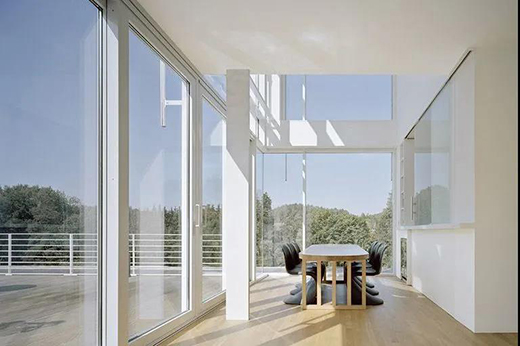 ˇ�m�_(d��)�T��ح���ģ��¾�ˇ�g(sh��)