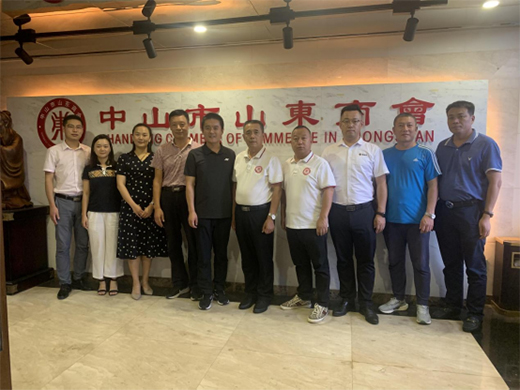 ����������ɽ�|ʡ���̴��M(j��n)ί�T���W�R�W��ɯ�������^����