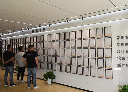 �ۺϼ���OӋ�������������������˾�