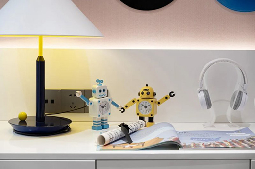 SIBLING | �ڰ׻ҿ��g�Շ� ��Ҋδ��