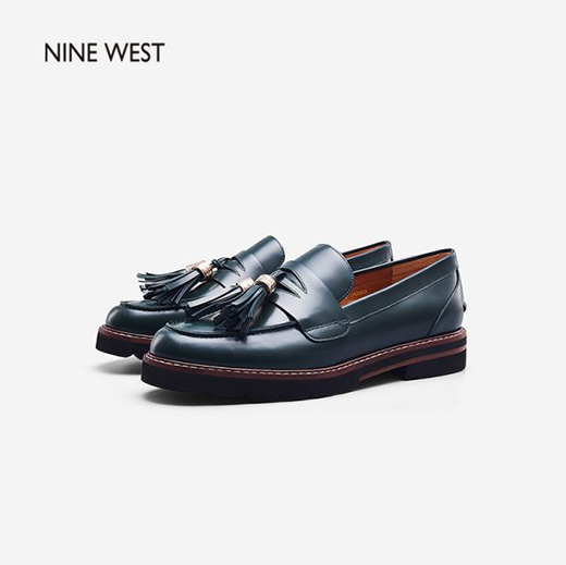 NINE WEST����ح����Ь�ĕr������ ���������^�r
