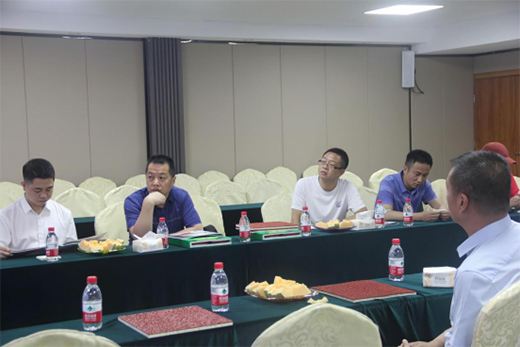 中建五局華南設(shè)計研究院等一行蒞臨遠洋體育參觀指導