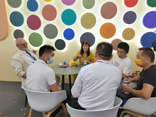 ������ٍ���X ���ف�ˇ�g(sh��)Ϳ�ϔy��Ʒ�l(f��)���ИI(y��)�(qi��ng)��