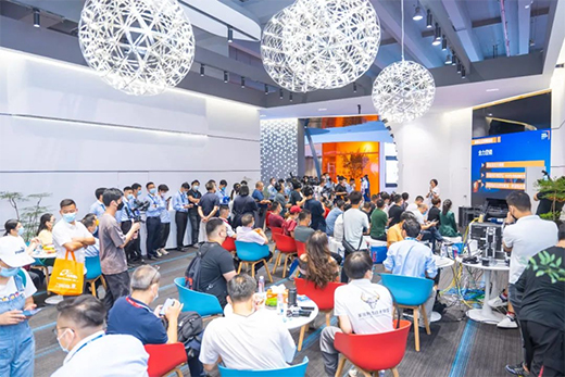 ��(d��ng)�t��׌��DTC2022��Ʒ�l(f��)�����ߡ���+���g��ֱ���Wҫ�ʬF(xi��n)