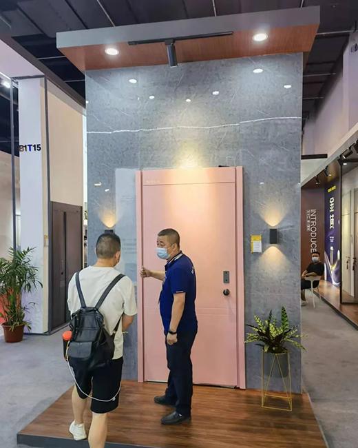 ����ľ�T | ֱ���F(xi��n)����SOFU.�����T�������շ�푟��������ʼ���!