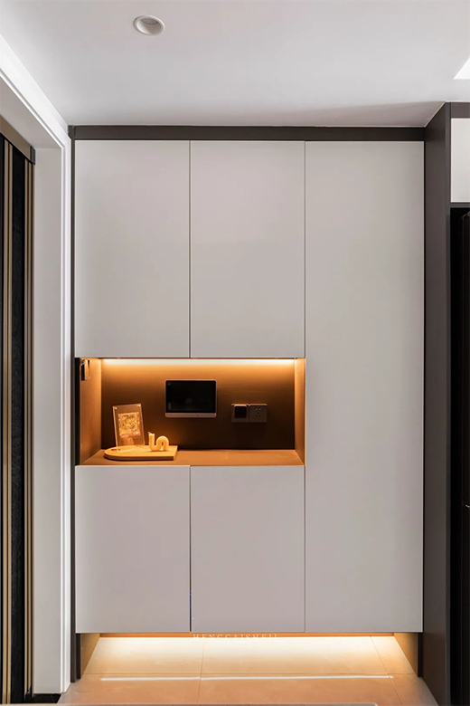 因為一條燈帶，驚艷了整個空間!