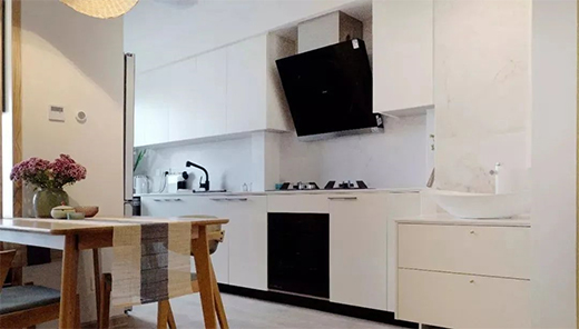 ���m�Բ��ǼҾ������ĺ���