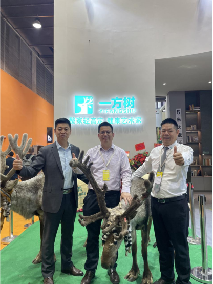 ��Ȼ֮�����Ҿ�֮�ס���һ����ҾӔy�Z¹�@�G�V�ݼҾ�չ!