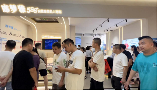 ��(gu��)�H���Ҿ�չ����M(j��n)����ϯ��(m��ng)��588+���b���|˽�˶��ƏV�ܺ��u(p��ng)